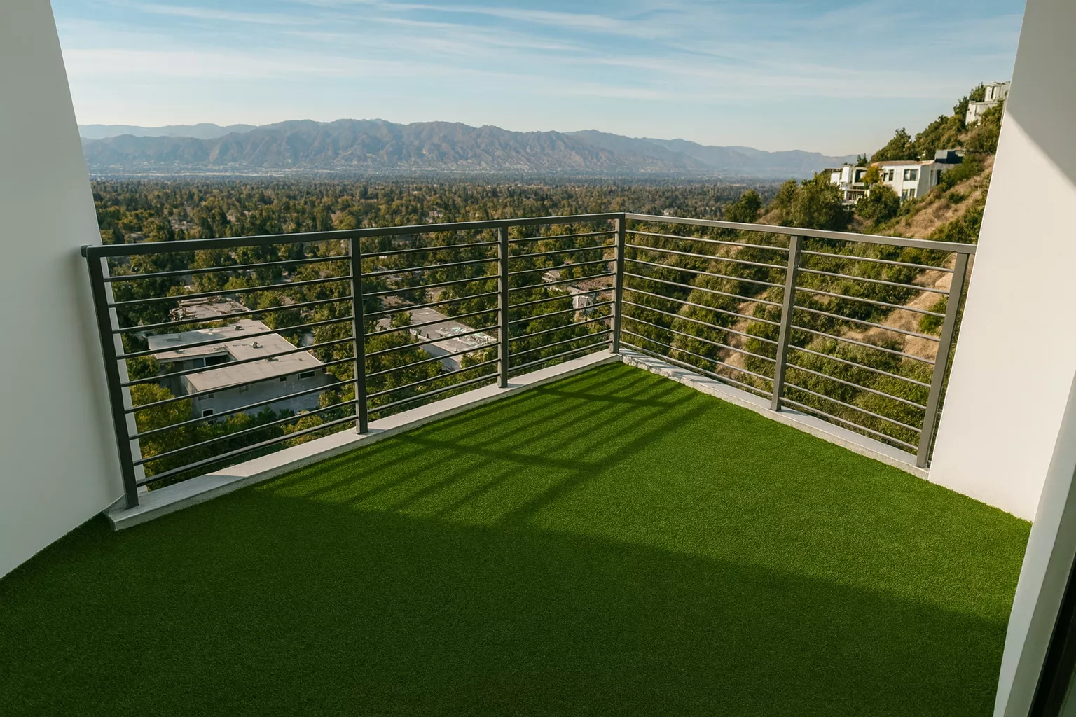 Lightweight balcony turf system