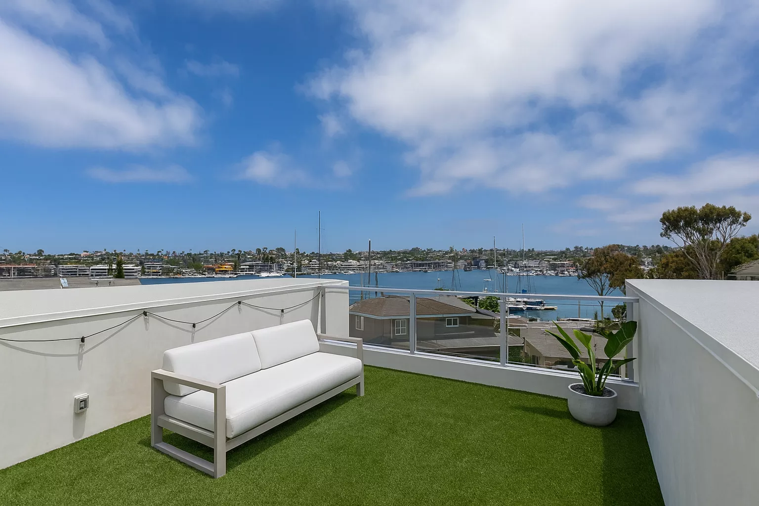 Rooftop turf Marina del Rey harbor lounge